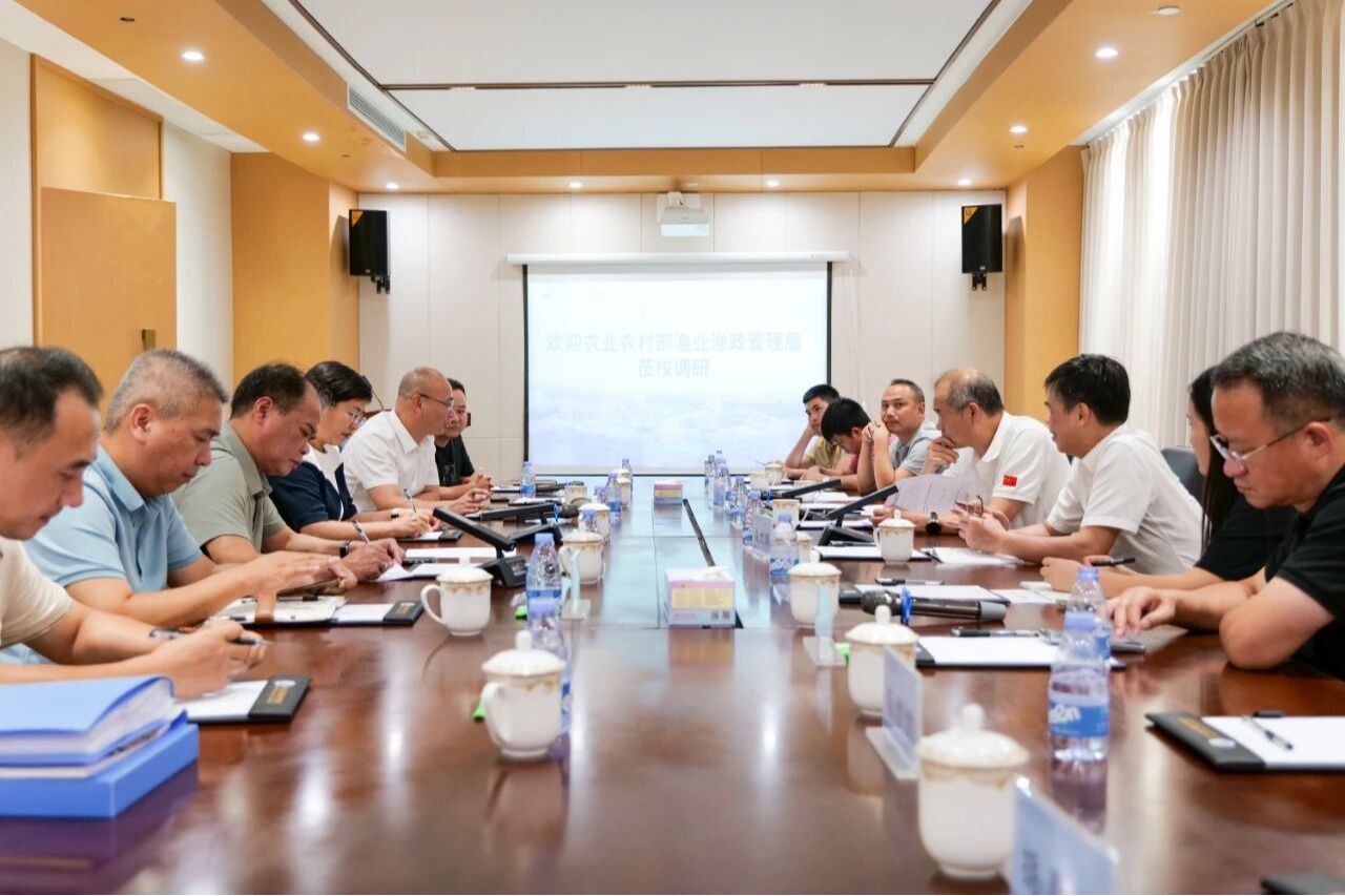 农业农村部渔业渔政管理局调研组莅校指导渔业船员培训工作